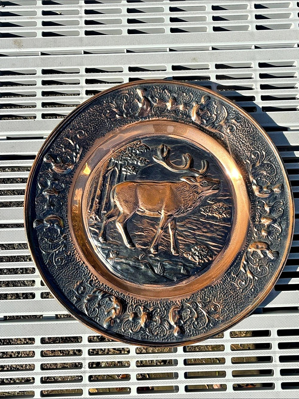 Embossed Elk Copper Decorative Plate